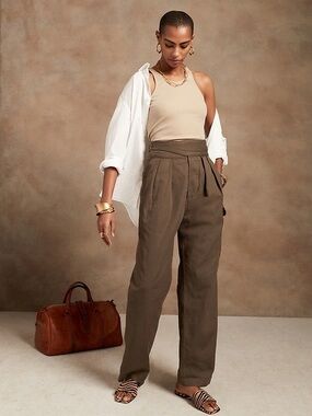 Banana Republic Heritage Front Pleated
Gurkha Cargo Pants Belt Tabs size 0